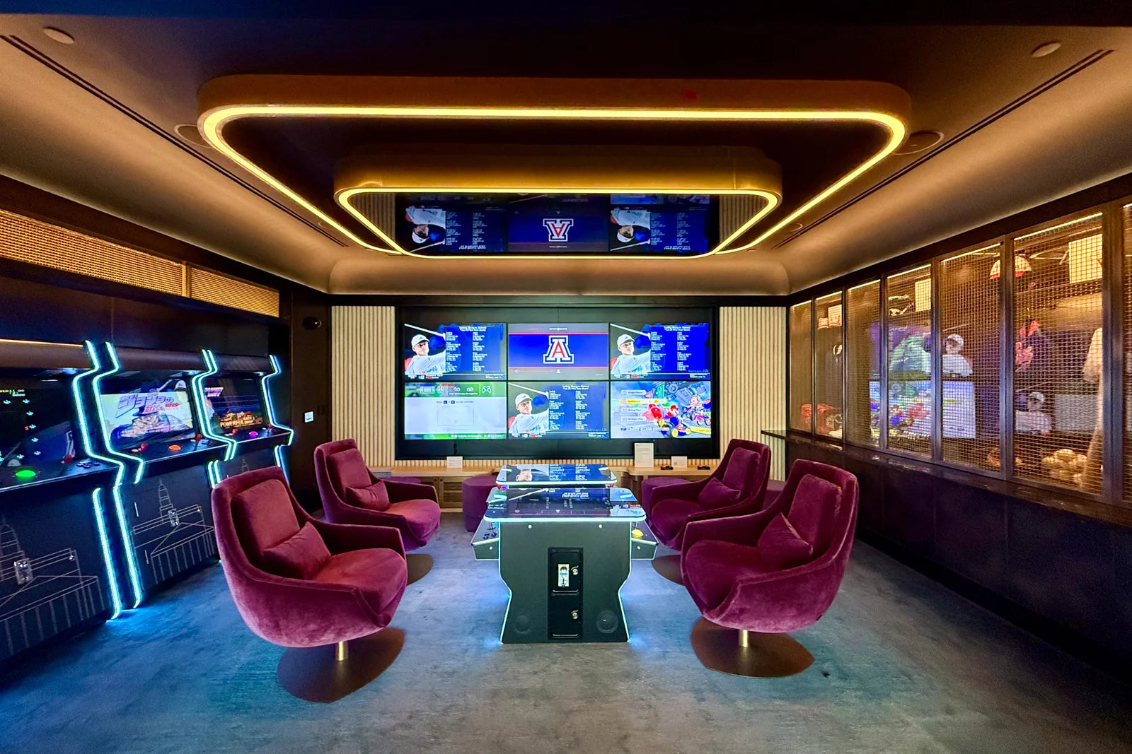 Chase-Sapphire-Lounge-Philadelphia-PHL-71_e751870b-8f61-4736-a43e-74dd9952c6c0.webp